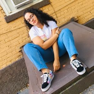 Meet your Posher, Natalie